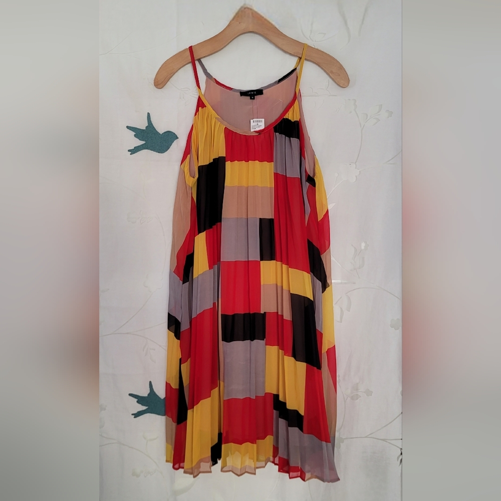Lumie Pleated Color Blocked Mini Dress Size M